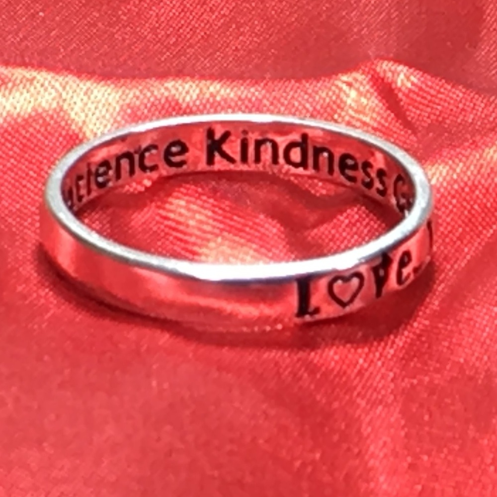 .925 Sterling Silver Ring Love Joy Peace NEW